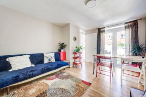 GuestReady - Modern Urban Retreat in Newington